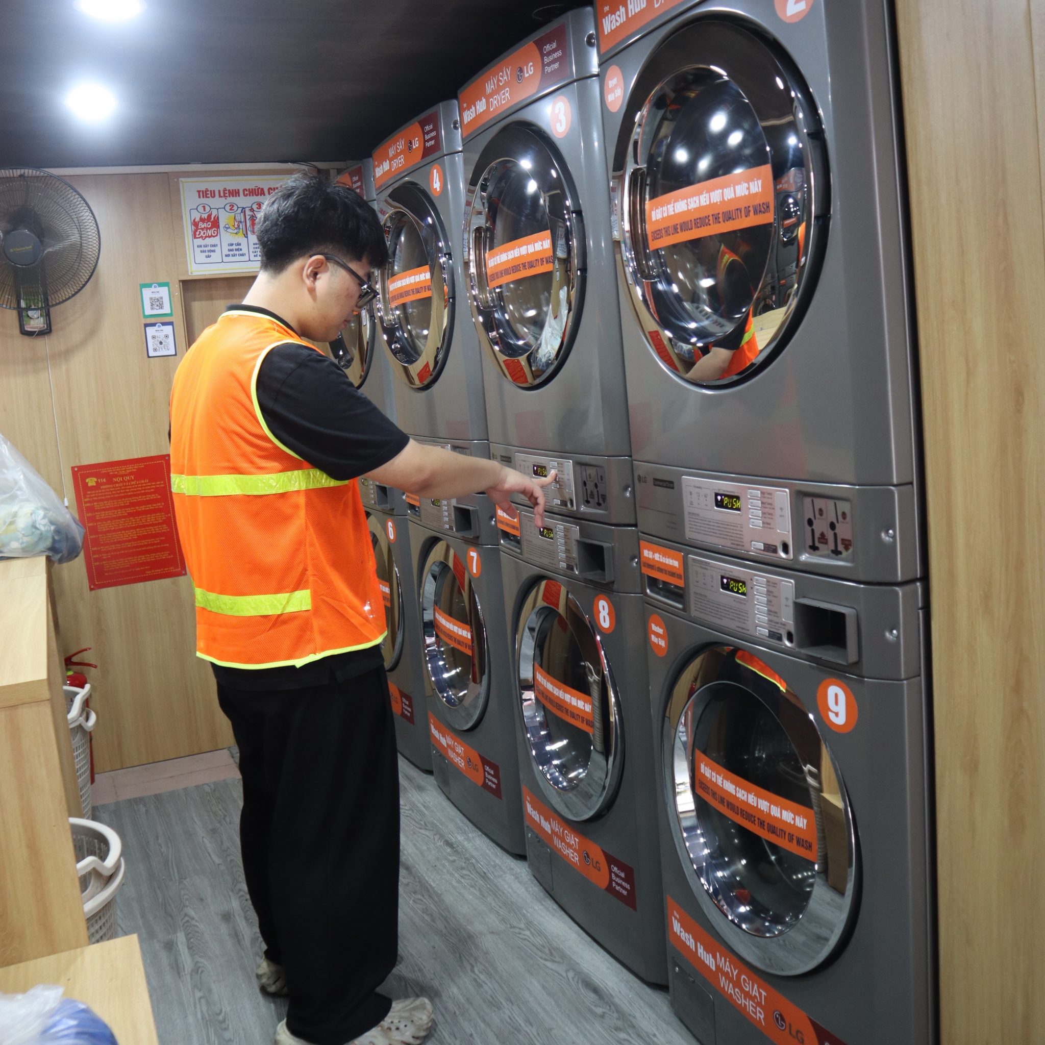 KHAI TRƯƠNG CỬA HÀNG GIẶT SẤY TỰ ĐỘNG – SETUP BỞI CLEANPRO VIỆT NAM ...